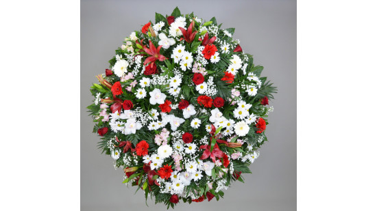 Corona de flores de aralia, palmito, paniculata, rosas, gerbera, alstroemeria, lilium, margarita, cymbidium bara